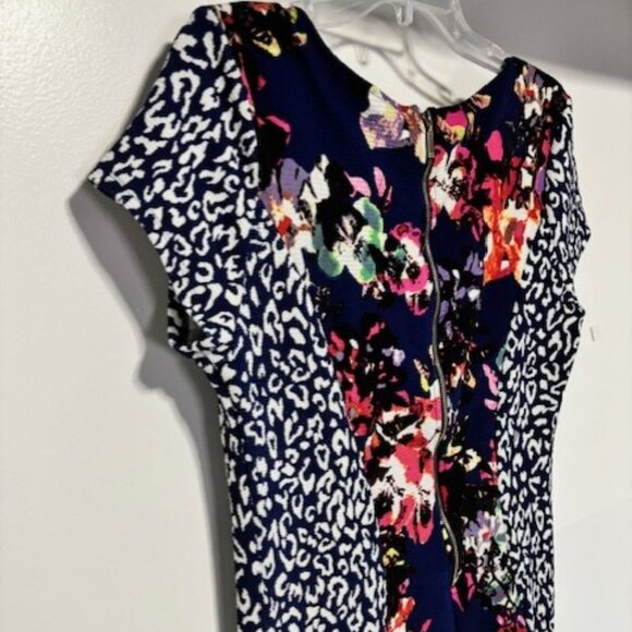 Marilyn Monroe XL Sheath Dress Navy Floral Animal Print V Neck Feminine Bold - Picture 3 of 8